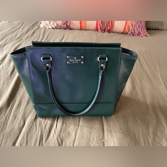 kate spade Handbags - Kate Spade Forest Green Purse